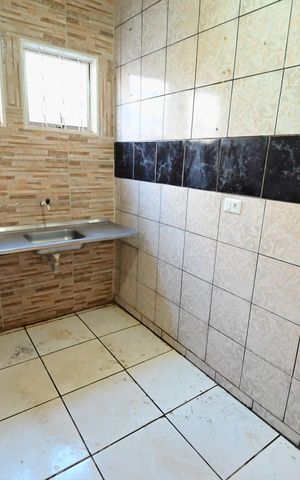 Casa para alugar com 90m², 2 quartos e 1 vaga