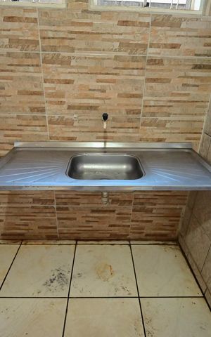 Casa para alugar com 90m², 2 quartos e 1 vaga