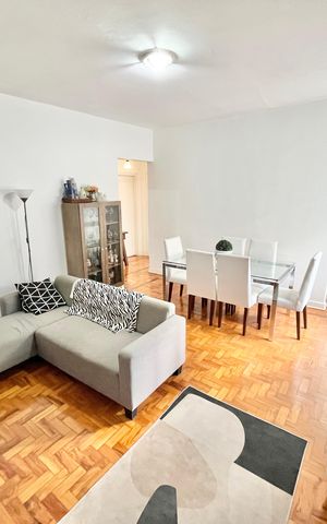 Apartamento à venda com 72m², 2 quartos e sem vaga Apartamento à venda com 72m², 2 quartos e sem vagaSala