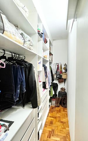 Apartamento à venda com 72m², 2 quartos e sem vaga Apartamento à venda com 72m², 2 quartos e sem vagaCloset Quarto 2