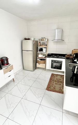 Apartamento à venda com 72m², 2 quartos e sem vaga Apartamento à venda com 72m², 2 quartos e sem vagaCozinha