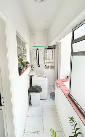 Apartamento à venda com 72m², 2 quartos e sem vaga Apartamento à venda com 72m², 2 quartos e sem vagaÁrea de Serviço