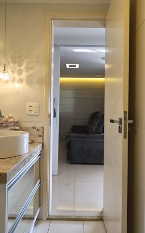 Apartamento à venda com 96m², 3 quartos e 2 vagas Apartamento à venda com 96m², 3 quartos e 2 vagasBanheiro