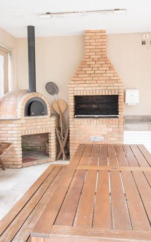 Apartamento à venda com 96m², 3 quartos e 2 vagas Apartamento à venda com 96m², 3 quartos e 2 vagasÁrea comum - Churrasqueira