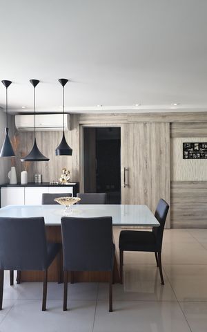 Apartamento à venda com 96m², 3 quartos e 2 vagas Apartamento à venda com 96m², 3 quartos e 2 vagasSala