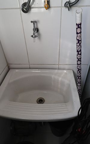 Apartamento à venda com 96m², 3 quartos e 2 vagas Apartamento à venda com 96m², 3 quartos e 2 vagasLavanderia