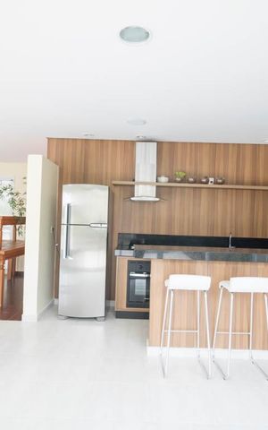 Apartamento à venda com 96m², 3 quartos e 2 vagas Apartamento à venda com 96m², 3 quartos e 2 vagasÁrea comum - Salão de festas