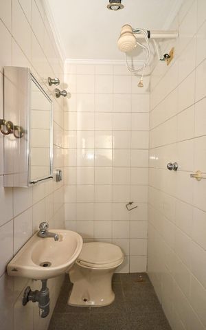 Apartamento à venda com 140m², 4 quartos e 3 vagasBanheiro de Serviço