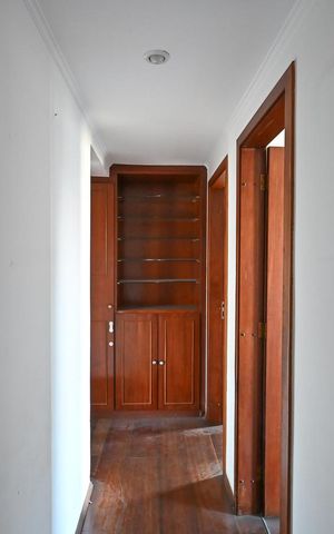 Apartamento à venda com 140m², 4 quartos e 3 vagasCorredor
