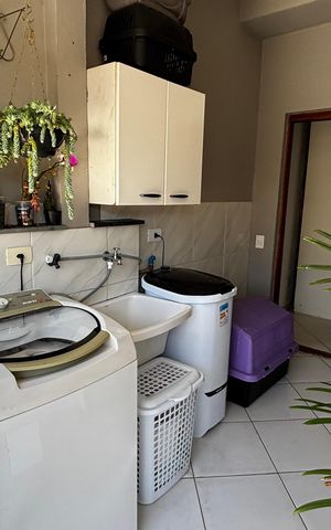 Casa à venda com 198m², 2 quartos e 2 vagas Casa à venda com 198m², 2 quartos e 2 vagasVaranda / Area de Serviço da Suíte