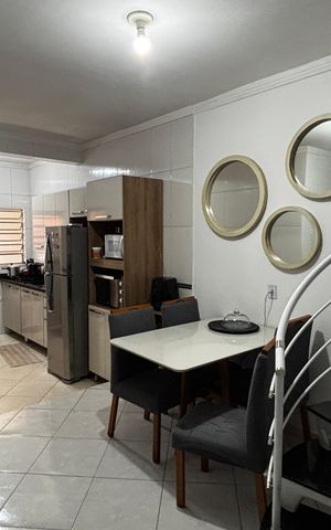 Casa à venda com 198m², 2 quartos e 2 vagas Casa à venda com 198m², 2 quartos e 2 vagasCozinha - Sala