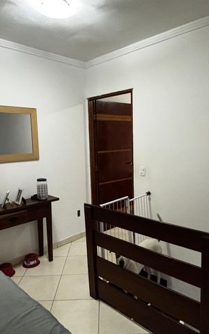 Casa à venda com 198m², 2 quartos e 2 vagas Casa à venda com 198m², 2 quartos e 2 vagasEscritório