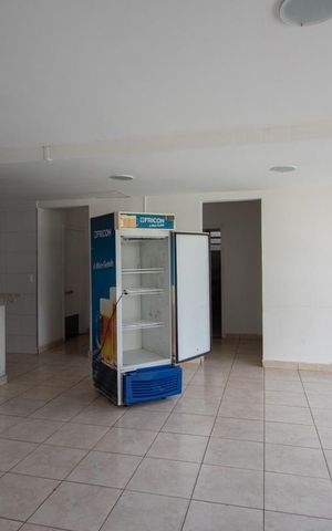 Apartamento à venda com 54m², 2 quartos e 2 vagas Apartamento à venda com 54m², 2 quartos e 2 vagasÁrea comum - Salão de festas