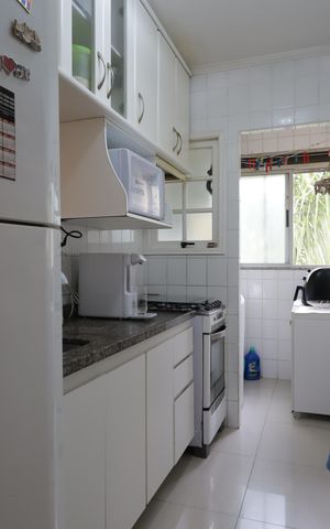 Apartamento à venda com 48m², 2 quartos e 1 vagaCozinha