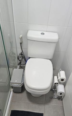 Apartamento à venda com 71m², 3 quartos e 1 vaga Apartamento à venda com 71m², 3 quartos e 1 vagaBanheiro