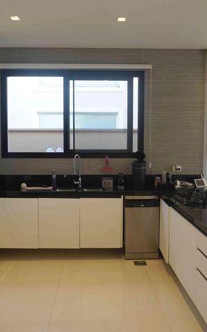 Casa de condomínio à venda com 250m², 4 quartos e 4 vagasCozinha Americana