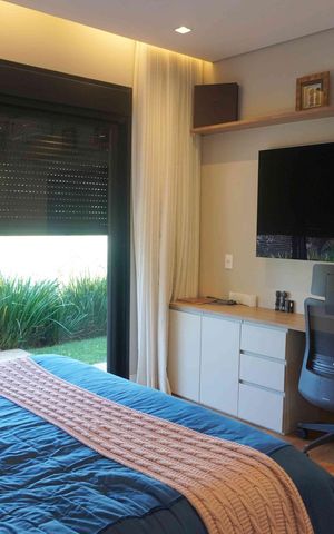 Casa de condomínio à venda com 250m², 4 quartos e 4 vagasSuite 1 - Principal