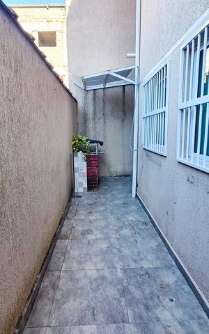 Casa de condomínio para alugar com 74m², 2 quartos e 1 vaga Casa de condomínio para alugar com 74m², 2 quartos e 1 vagaQuintal