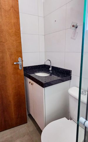 Casa de condomínio para alugar com 74m², 2 quartos e 1 vaga Casa de condomínio para alugar com 74m², 2 quartos e 1 vagaBanheiro