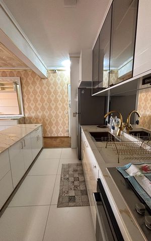 Apartamento à venda com 94m², 3 quartos e 2 vagas Apartamento à venda com 94m², 3 quartos e 2 vagasCozinha