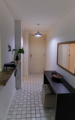 Apartamento para alugar com 70m², 2 quartos e 3 vagas Apartamento para alugar com 70m², 2 quartos e 3 vagasCozinha e Área de Serviço