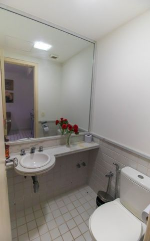 Apartamento para alugar com 70m², 2 quartos e 3 vagas Apartamento para alugar com 70m², 2 quartos e 3 vagasLavabo