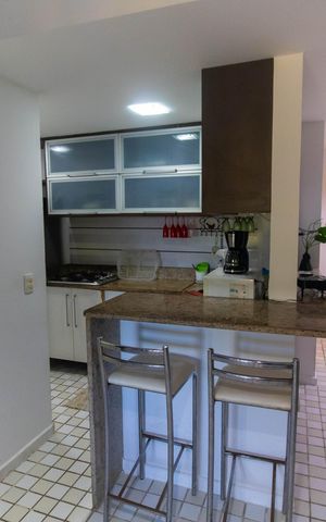 Apartamento para alugar com 70m², 2 quartos e 3 vagas Apartamento para alugar com 70m², 2 quartos e 3 vagasCozinha e Área de Serviço