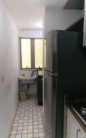 Apartamento para alugar com 70m², 2 quartos e 3 vagas Apartamento para alugar com 70m², 2 quartos e 3 vagasCozinha e Área de Serviço