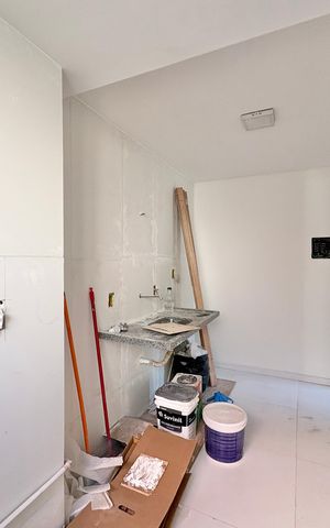 Apartamento à venda com 45m², 2 quartos e 1 vaga Apartamento à venda com 45m², 2 quartos e 1 vagaÁrea de Serviço