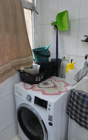 Apartamento à venda com 47m², 2 quartos e 1 vagaCozinha e Área de Serviço