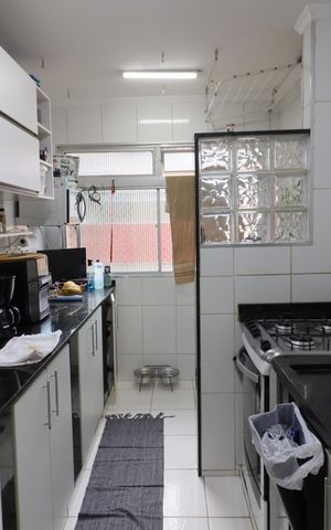 Apartamento à venda com 47m², 2 quartos e 1 vagaCozinha e Área de Serviço