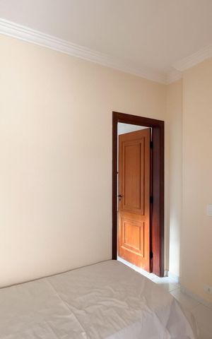 Casa à venda com 484m², 4 quartos e 2 vagas Casa à venda com 484m², 4 quartos e 2 vagasÁrea comum