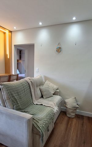 Apartamento à venda com 86m², 2 quartos e 1 vaga Apartamento à venda com 86m², 2 quartos e 1 vagaSala