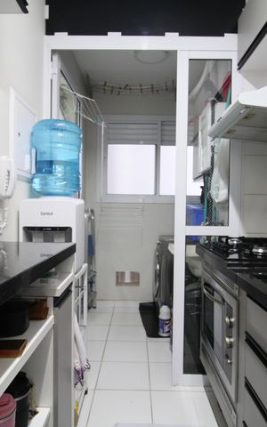 Apartamento à venda com 52m², 2 quartos e 2 vagasCozinha