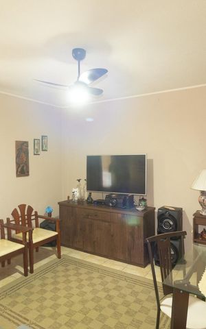 Apartamento à venda com 50m², 2 quartos e 1 vaga Apartamento à venda com 50m², 2 quartos e 1 vagaSala