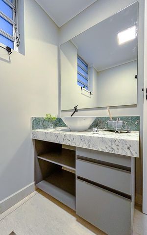 Apartamento para alugar com 72m², 2 quartos e 1 vagaBanheiro
