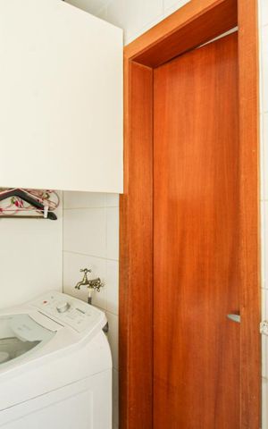 Apartamento à venda com 123m², 3 quartos e 3 vagas Apartamento à venda com 123m², 3 quartos e 3 vagasÁrea de Serviço