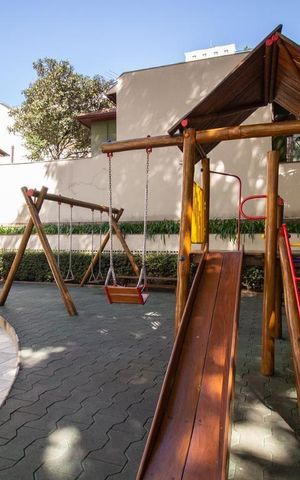 Apartamento à venda com 123m², 3 quartos e 3 vagas Apartamento à venda com 123m², 3 quartos e 3 vagasPlayground