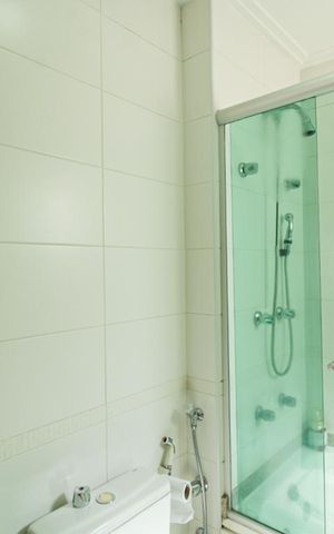 Apartamento à venda com 123m², 3 quartos e 3 vagas Apartamento à venda com 123m², 3 quartos e 3 vagasBanheiro da Suíte