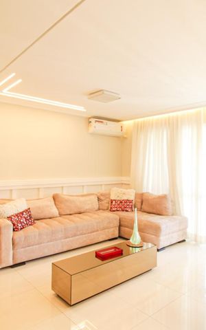 Apartamento à venda com 123m², 3 quartos e 3 vagas Apartamento à venda com 123m², 3 quartos e 3 vagasSala