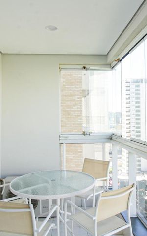 Apartamento à venda com 123m², 3 quartos e 3 vagas Apartamento à venda com 123m², 3 quartos e 3 vagasSacada