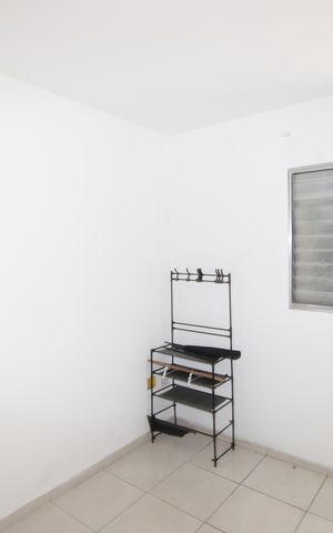 Casa para alugar com 60m², 2 quartos e 1 vagaQuarto 1