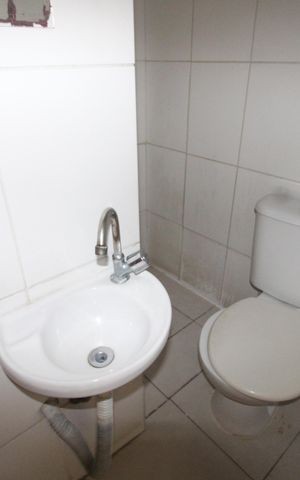Casa para alugar com 60m², 2 quartos e 1 vagaBanheiro