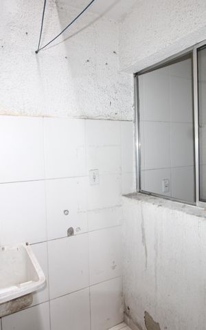 Casa para alugar com 60m², 2 quartos e 1 vagaÁrea de Serviço