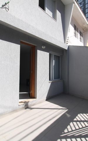 Casa à venda com 115m², 2 quartos e 1 vagaGaragem