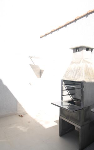 Casa à venda com 115m², 2 quartos e 1 vagaÁrea de Serviço