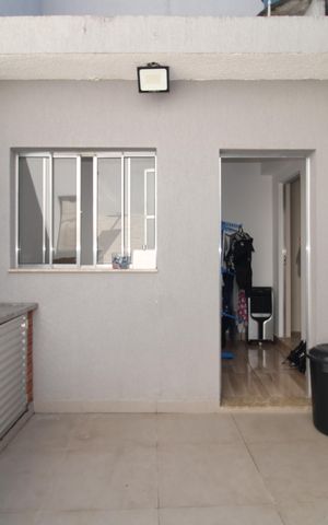 Casa à venda com 115m², 2 quartos e 1 vagaÁrea de Serviço
