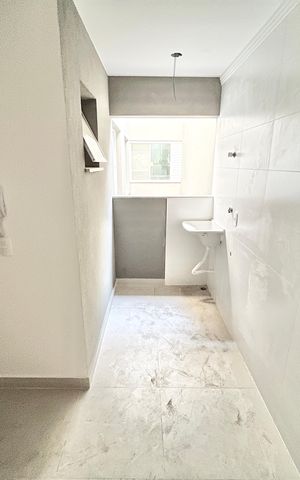 Apartamento à venda com 28m², 1 quarto e sem vaga Apartamento à venda com 28m², 1 quarto e sem vagaCozinha e Área de Serviço