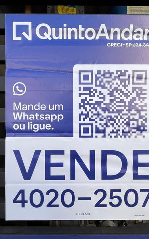 Apartamento à venda com 28m², 1 quarto e sem vaga Apartamento à venda com 28m², 1 quarto e sem vagaFachada/Placa