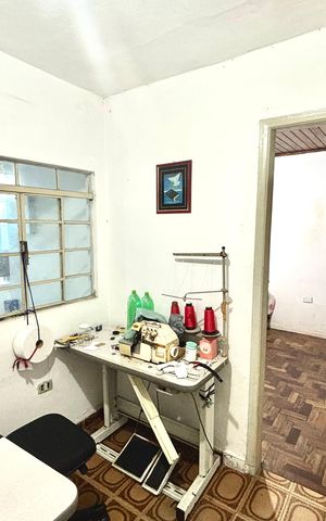 Casa para alugar com 52m², 1 quarto e sem vaga Casa para alugar com 52m², 1 quarto e sem vagaSala
